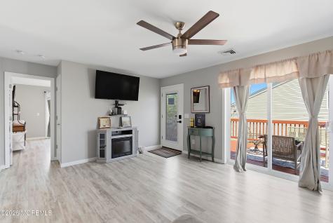 334 E Bayview Avenue Ocean Gate NJ 08740