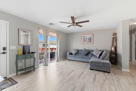 334 E Bayview Avenue Ocean Gate NJ 08740