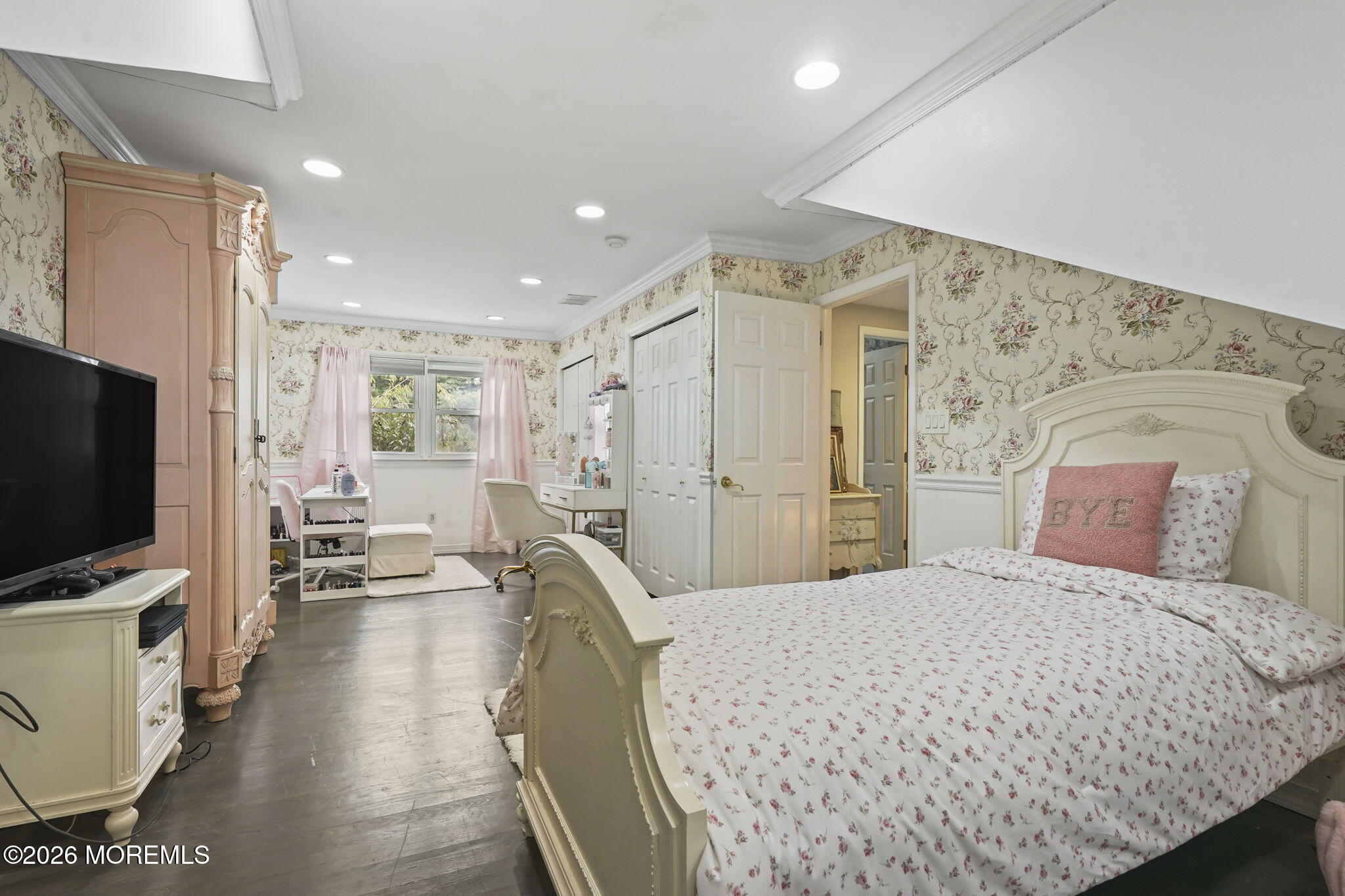 11 Lake Ontario Lane Morganville NJ 07751