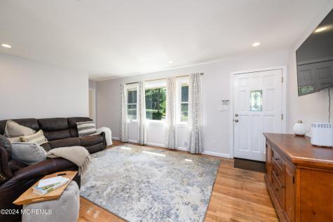 2 Morford Road Middletown NJ 07748