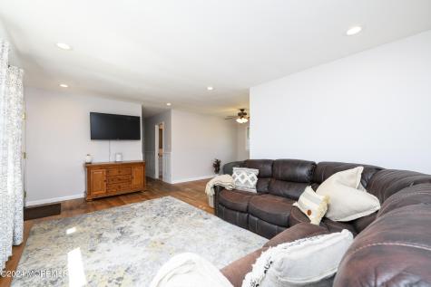 2 Morford Road Middletown NJ 07748