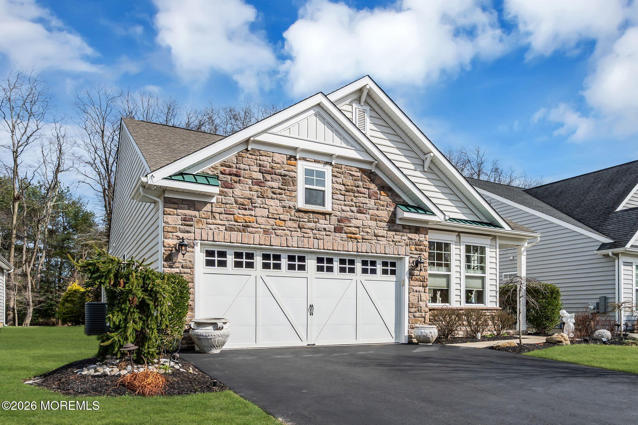 25 Lily Pond Court Howell NJ 07731