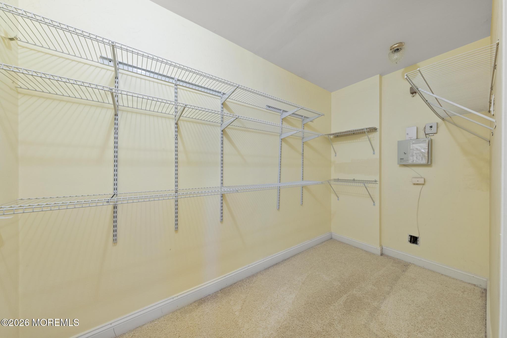 10 Alexander Hamilton Court Monroe NJ 08831