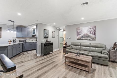 205C Madison Lane Monroe NJ 08831