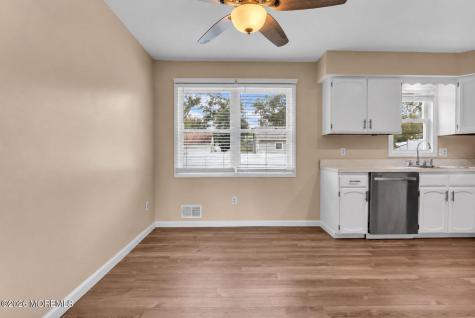 768 Michigan Avenue Toms River NJ 08753