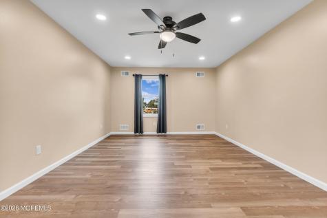 768 Michigan Avenue Toms River NJ 08753