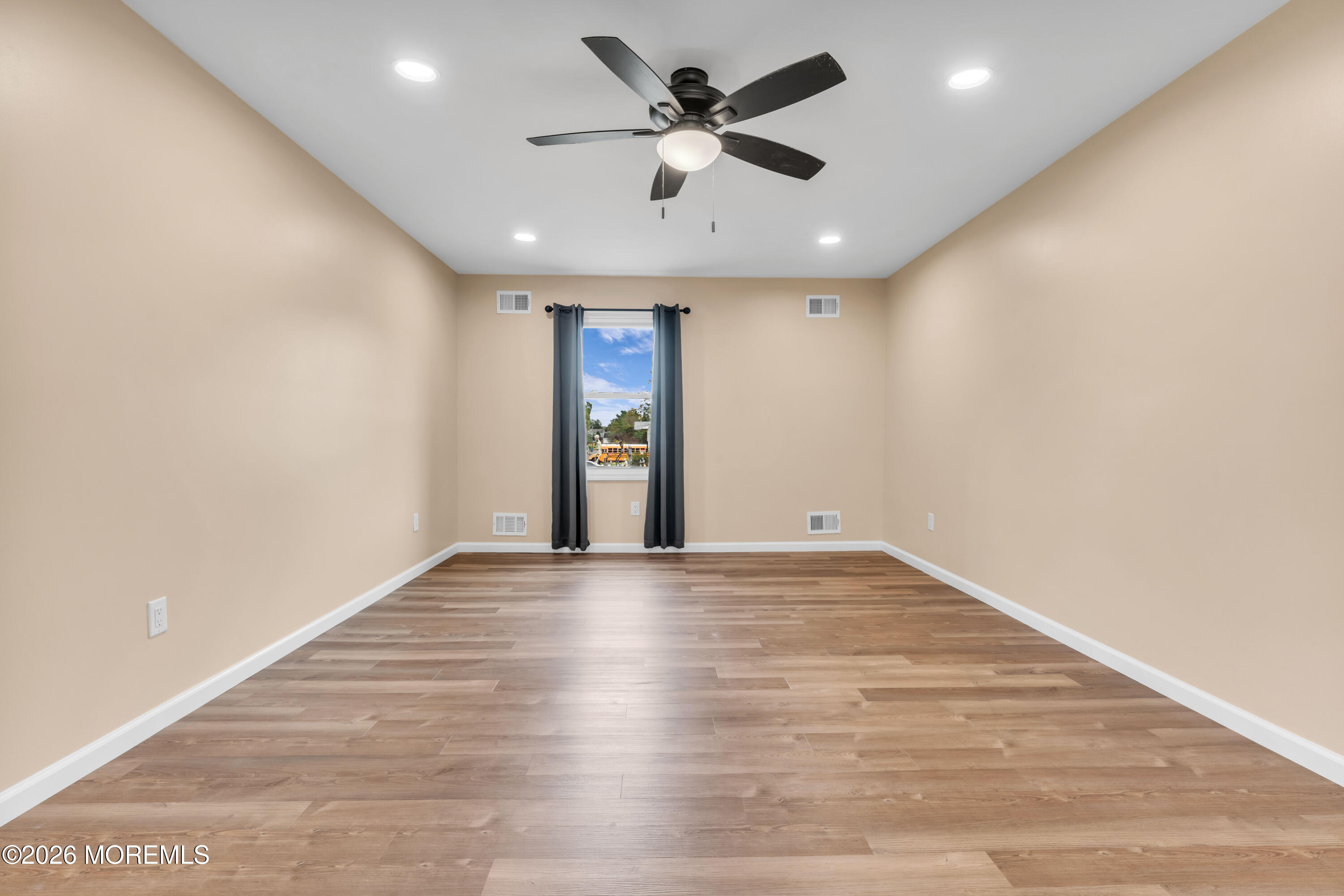 768 Michigan Avenue Toms River NJ 08753
