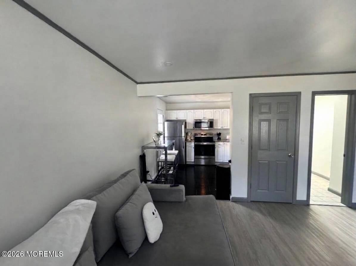 223 Windward Avenue Beachwood NJ 08722