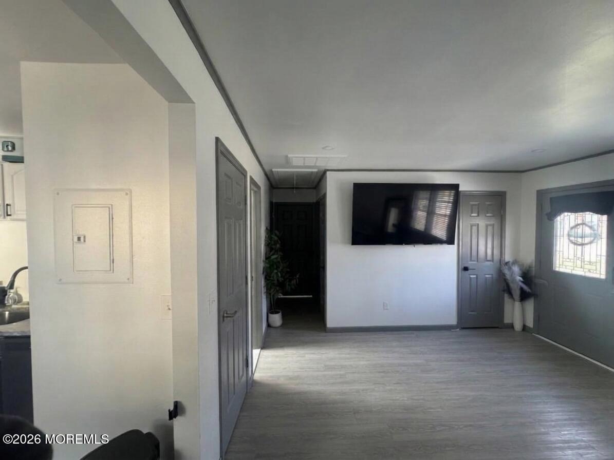 223 Windward Avenue Beachwood NJ 08722