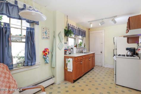 1903 Margerum Avenue Lake Como NJ 07719