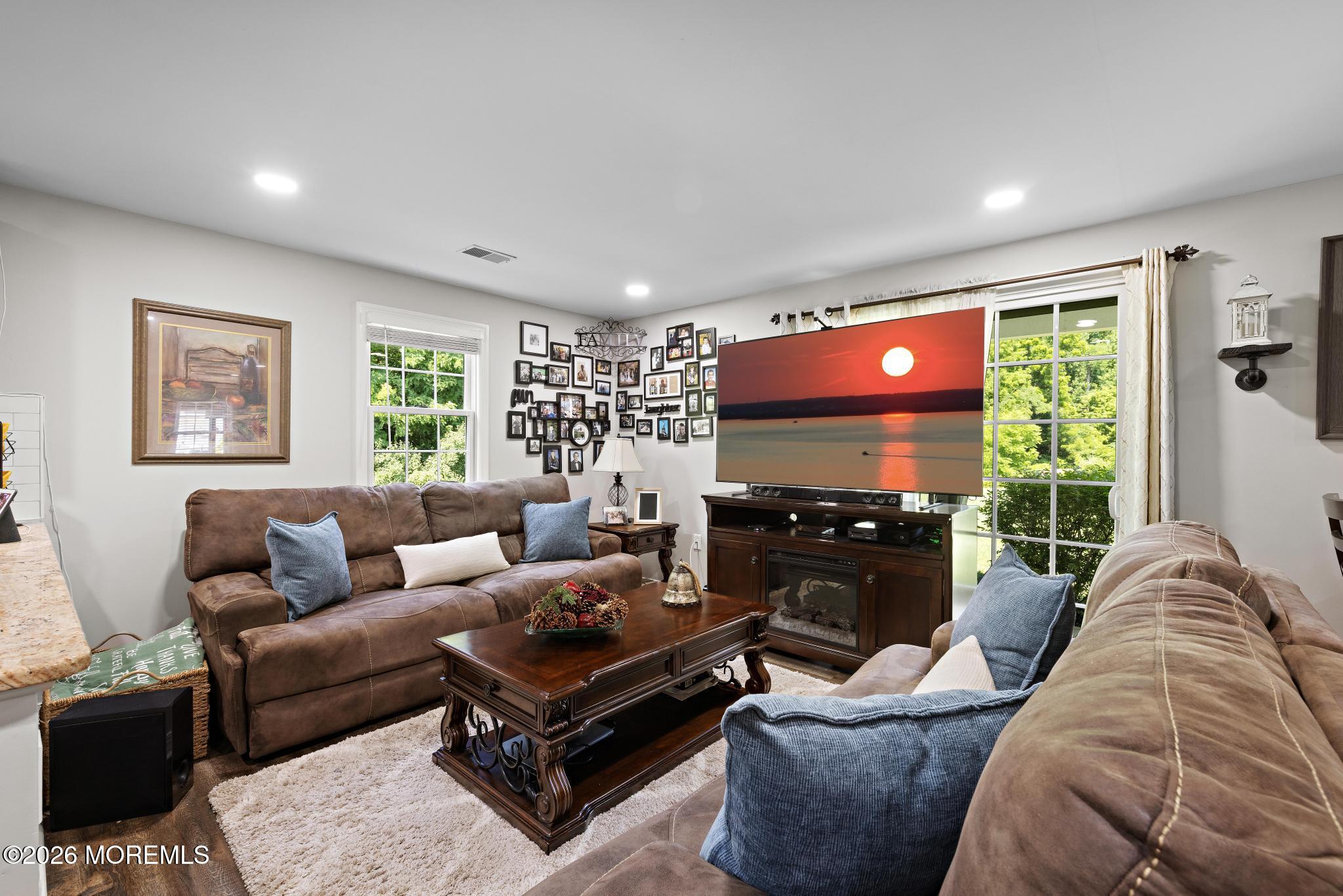 170 Burlington Path Road Cream Ridge NJ 08514