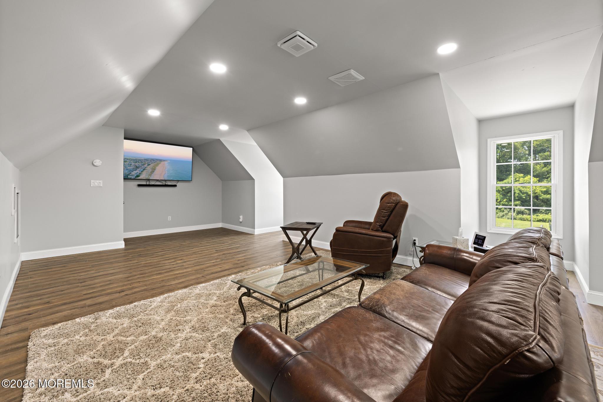 170 Burlington Path Road Cream Ridge NJ 08514