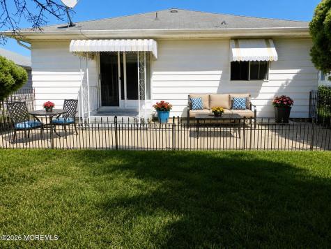 45 Scarborough Place Toms River NJ 08757