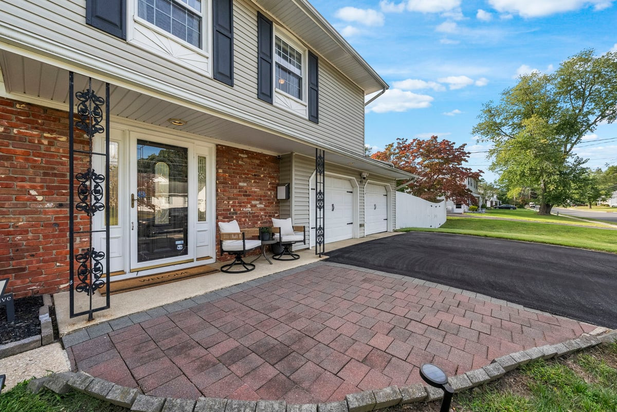 47 Old Bridge Drive Howell NJ 07731