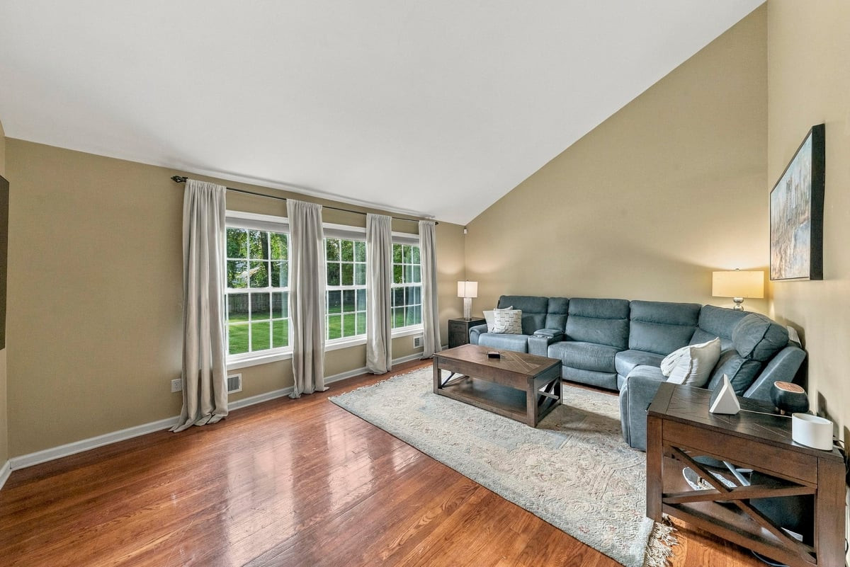 47 Old Bridge Drive Howell NJ 07731