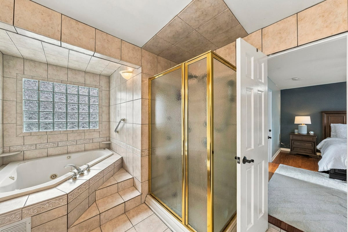 47 Old Bridge Drive Howell NJ 07731