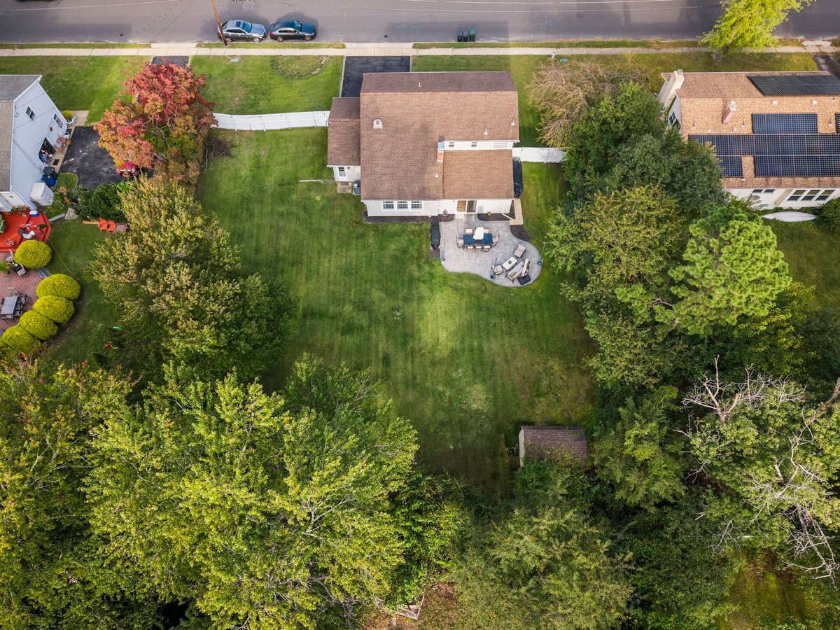 47 Old Bridge Drive Howell NJ 07731