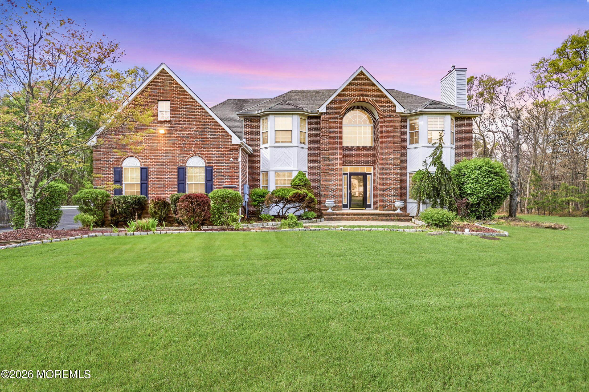 19 Susie Lane Jackson NJ 08527
