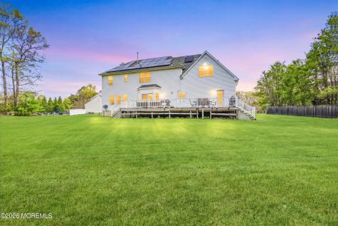 19 Susie Lane Jackson NJ 08527