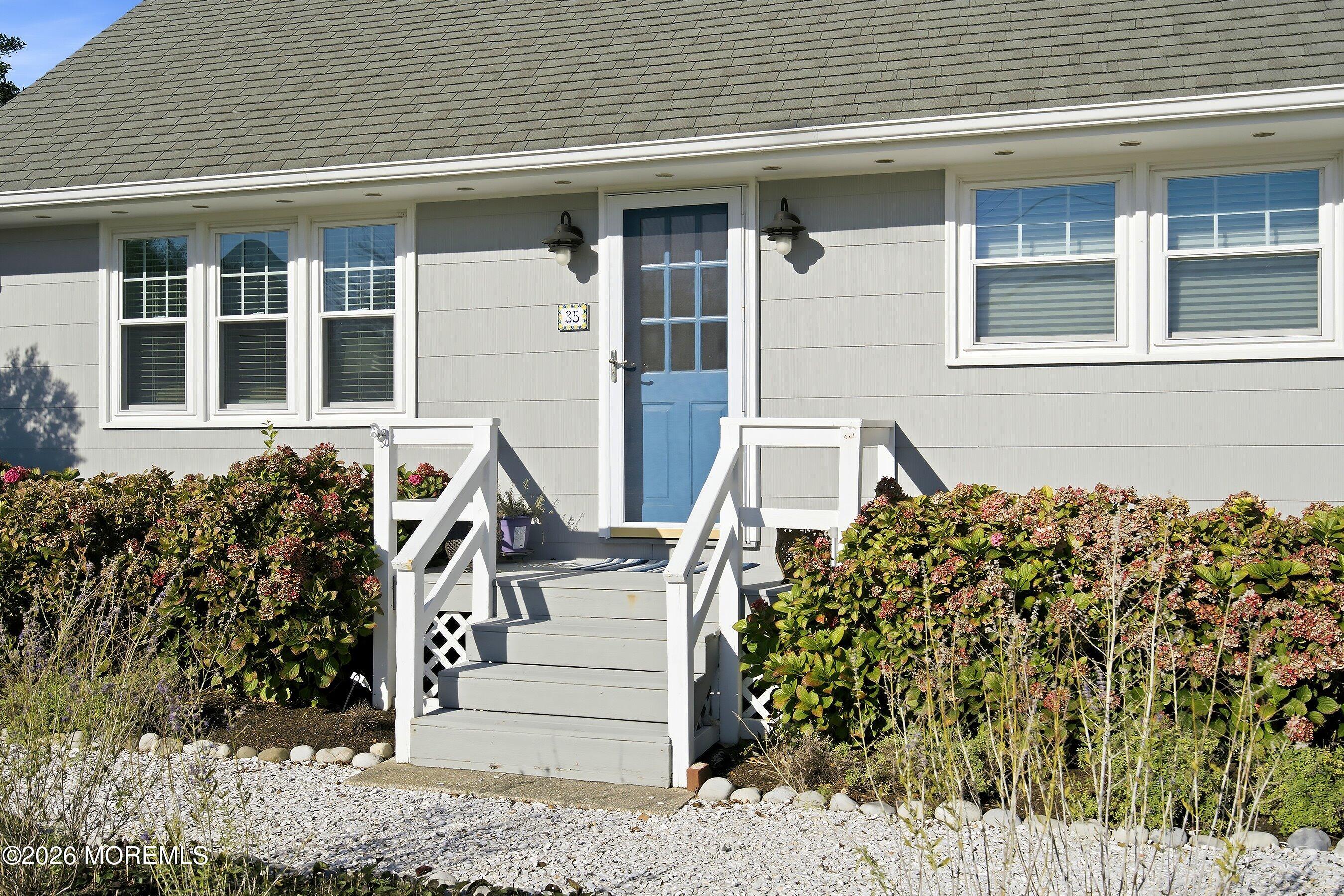 35 W 9th Street Barnegat Light NJ 08006