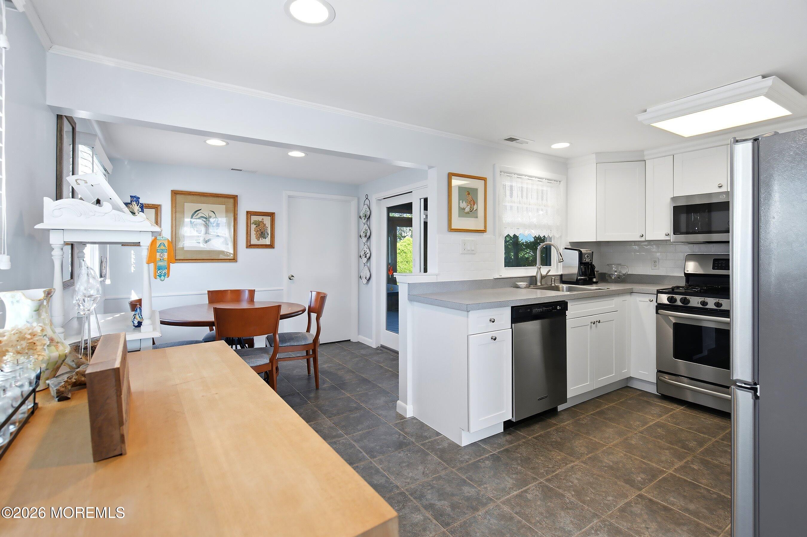 35 W 9th Street Barnegat Light NJ 08006