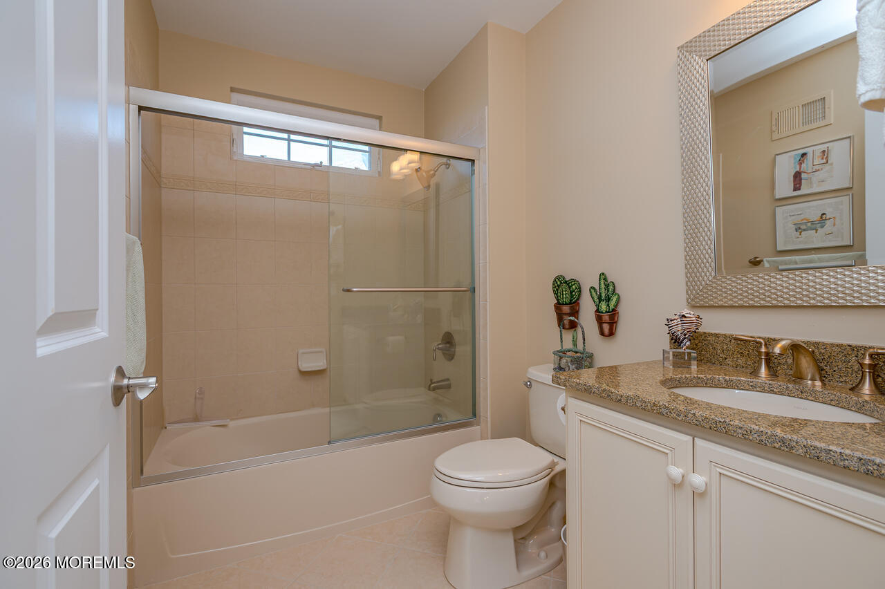 5 Long Cove Drive Monroe NJ 08831