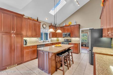 52 Langeveld Drive Freehold NJ 07728