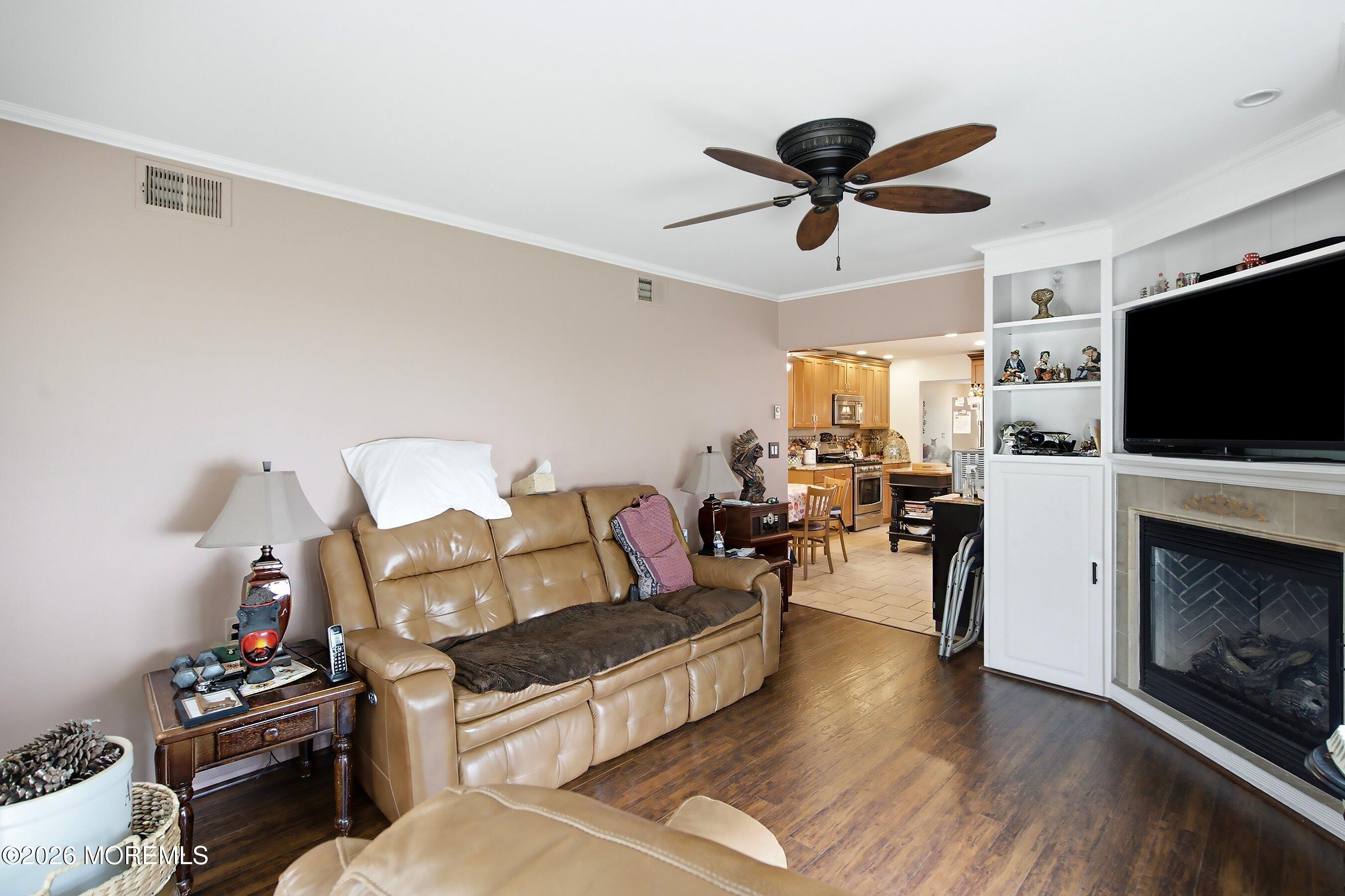 25 Harrogate Lane Manchester NJ 08759