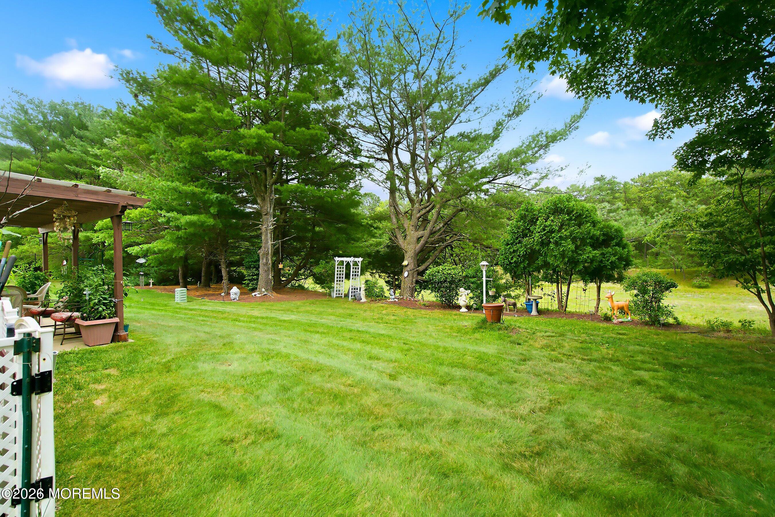 25 Harrogate Lane Manchester NJ 08759
