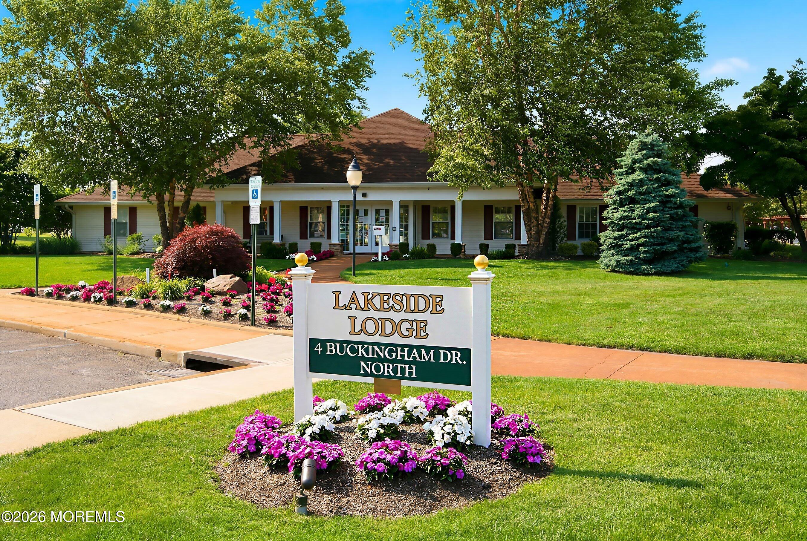 25 Harrogate Lane Manchester NJ 08759