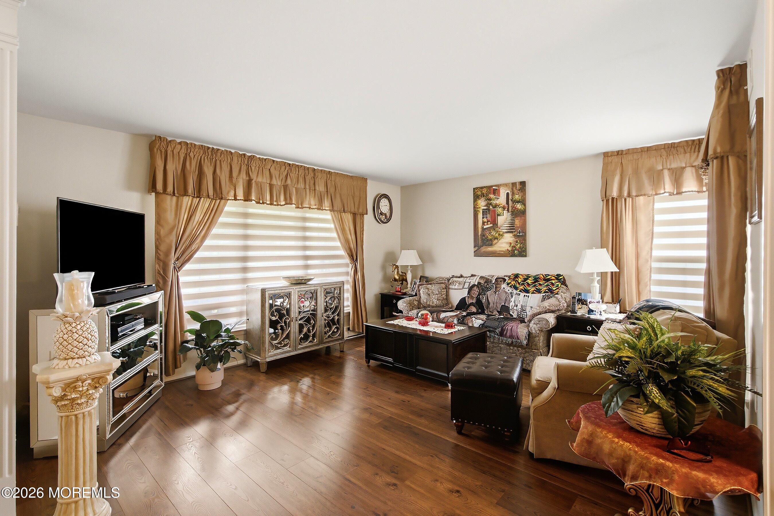 25 Harrogate Lane Manchester NJ 08759