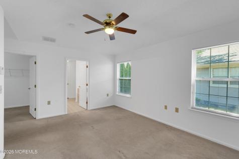 21 Tudor Court Jackson NJ 08527