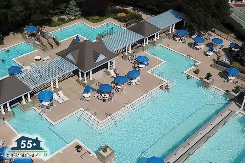 21 Tudor Court Jackson NJ 08527