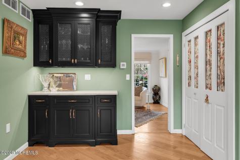 16 Mulberry Lane Colts Neck NJ 07722