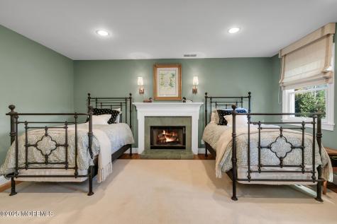 16 Mulberry Lane Colts Neck NJ 07722