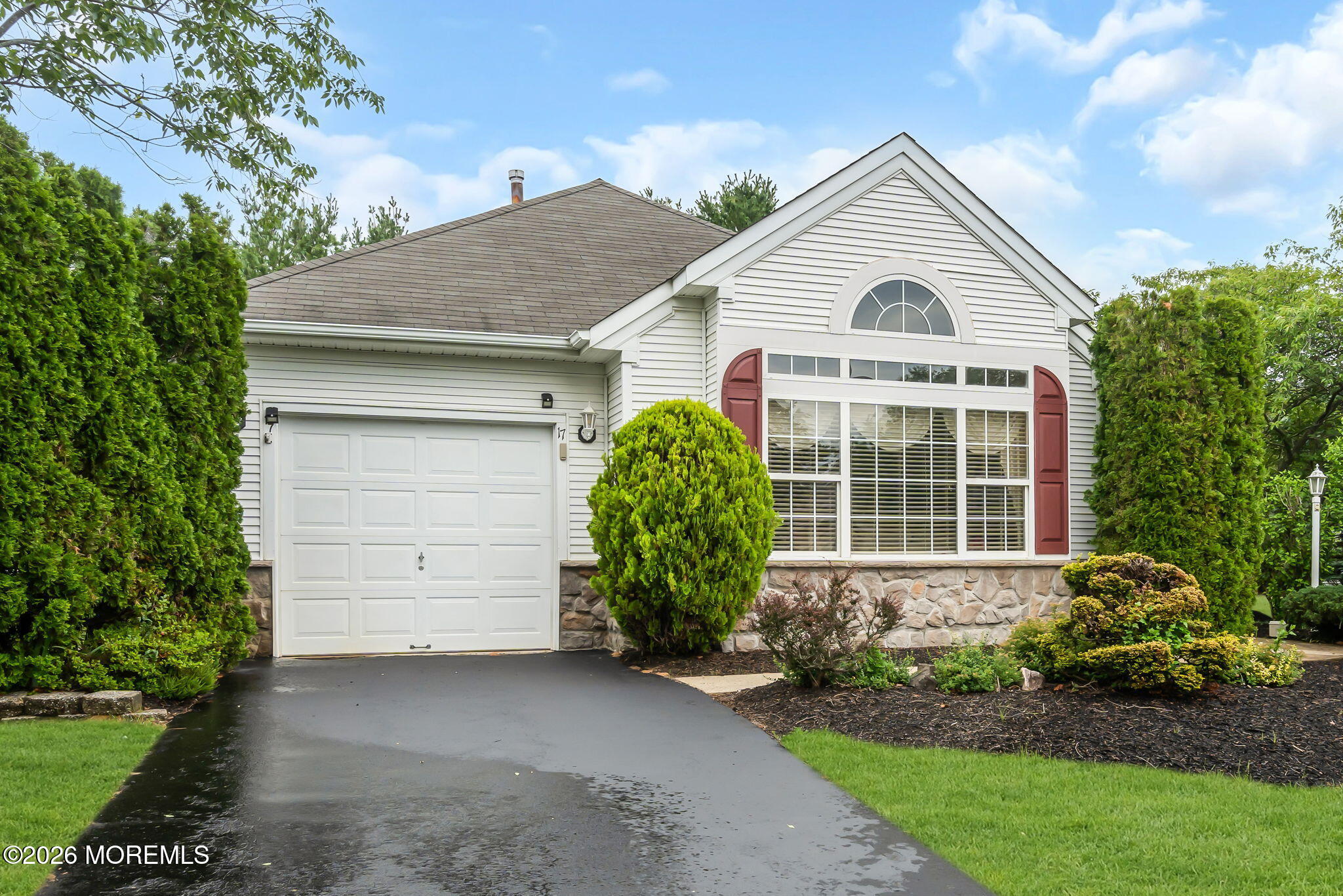 17 Falstaff Drive Manchester NJ 08759