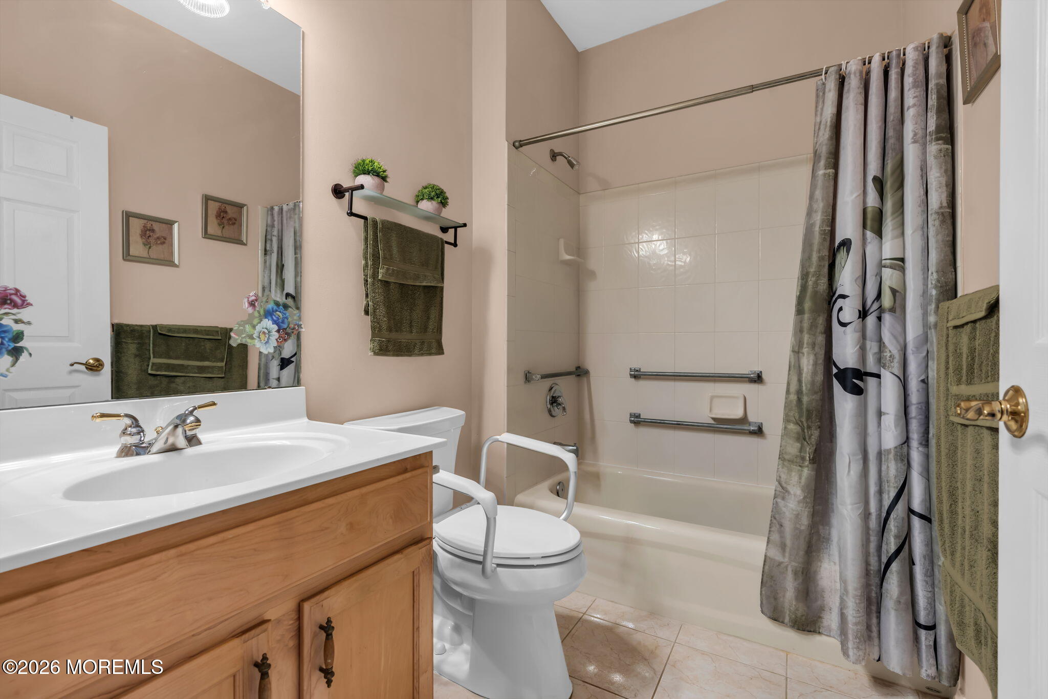 17 Falstaff Drive Manchester NJ 08759