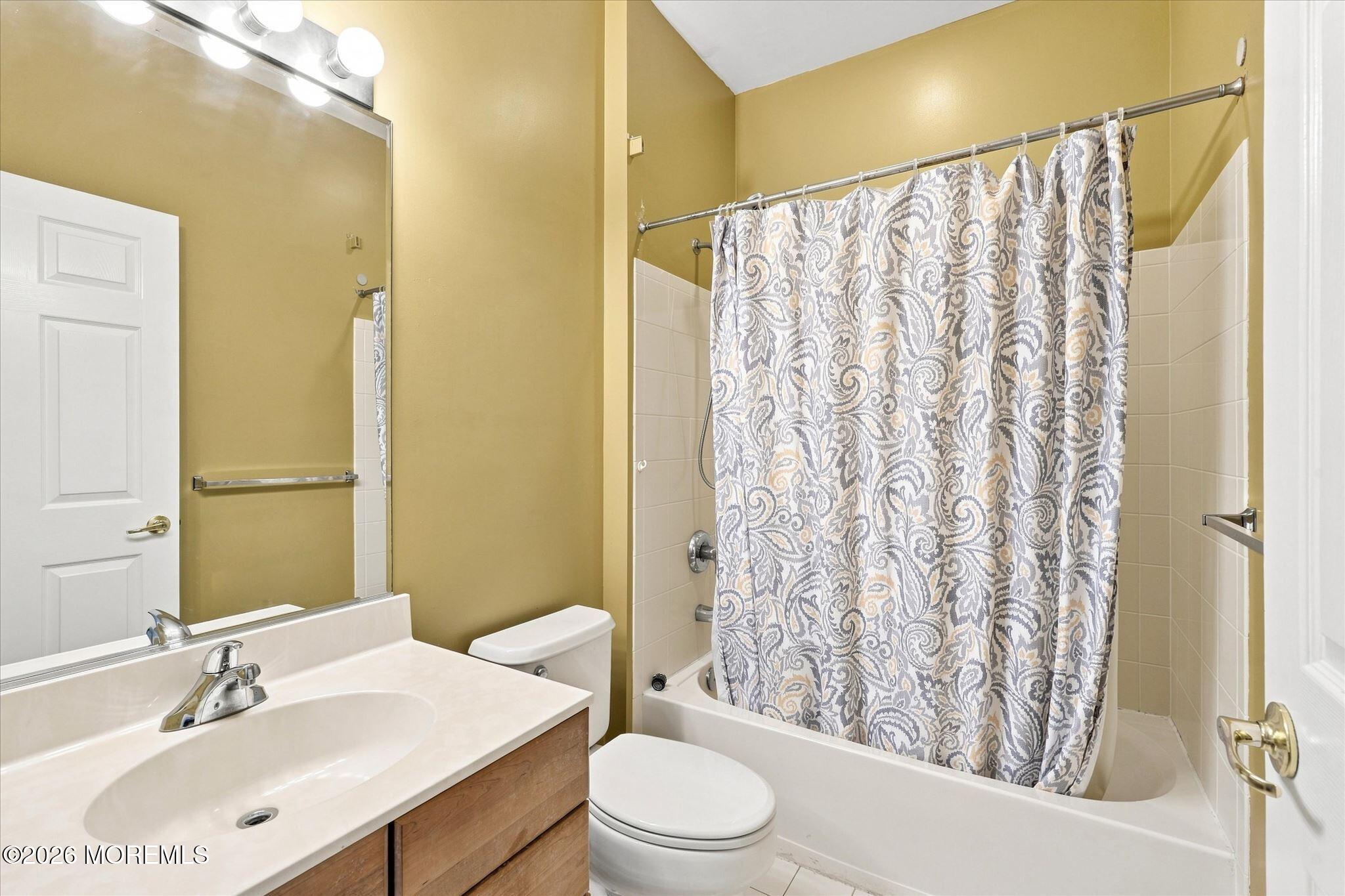 30 Fountain View Drive Barnegat NJ 08005