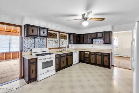 42 Sugar Maple Lane Tinton Falls NJ 07724