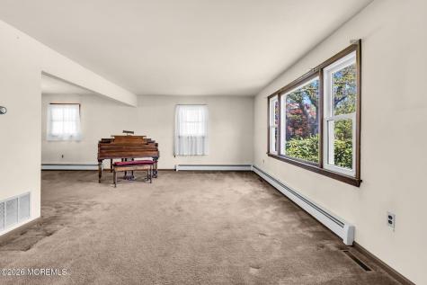 42 Sugar Maple Lane Tinton Falls NJ 07724
