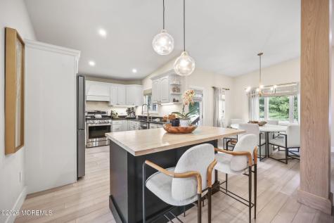 216 Parkview Terrace Lincroft NJ 07738