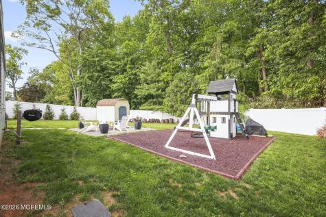 216 Parkview Terrace Lincroft NJ 07738
