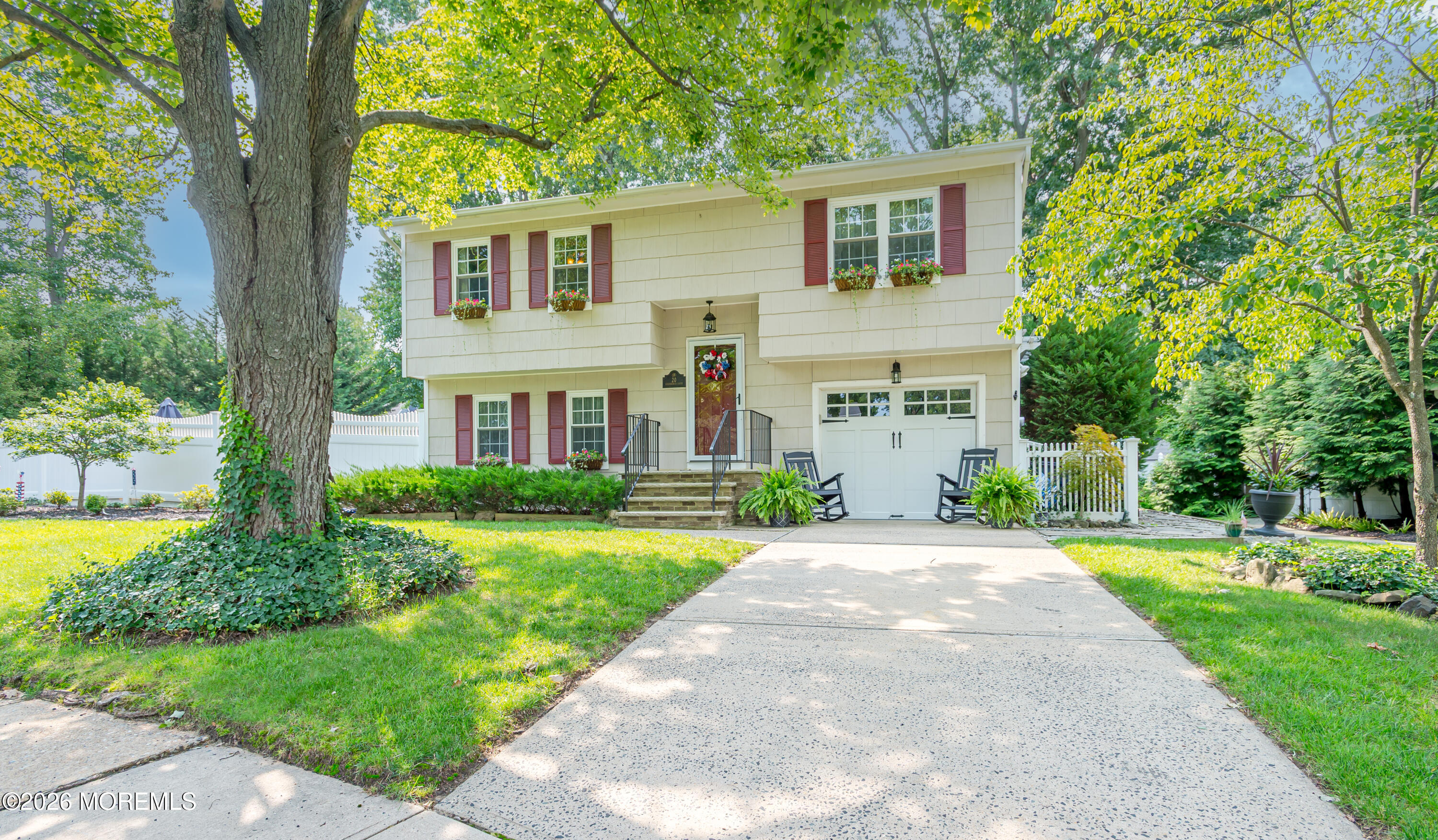 20 Eisenhower Court Matawan NJ 07747