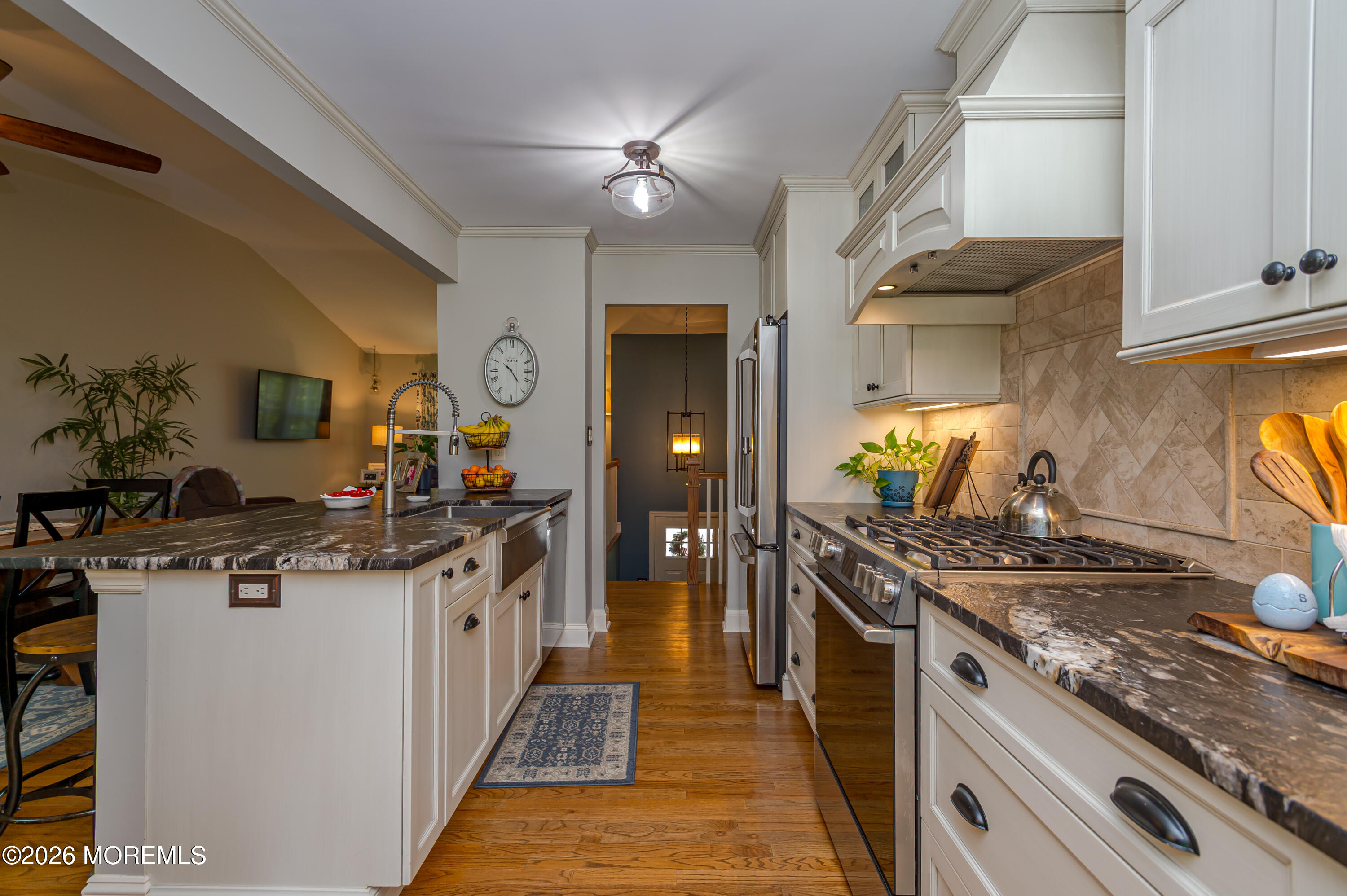 20 Eisenhower Court Matawan NJ 07747