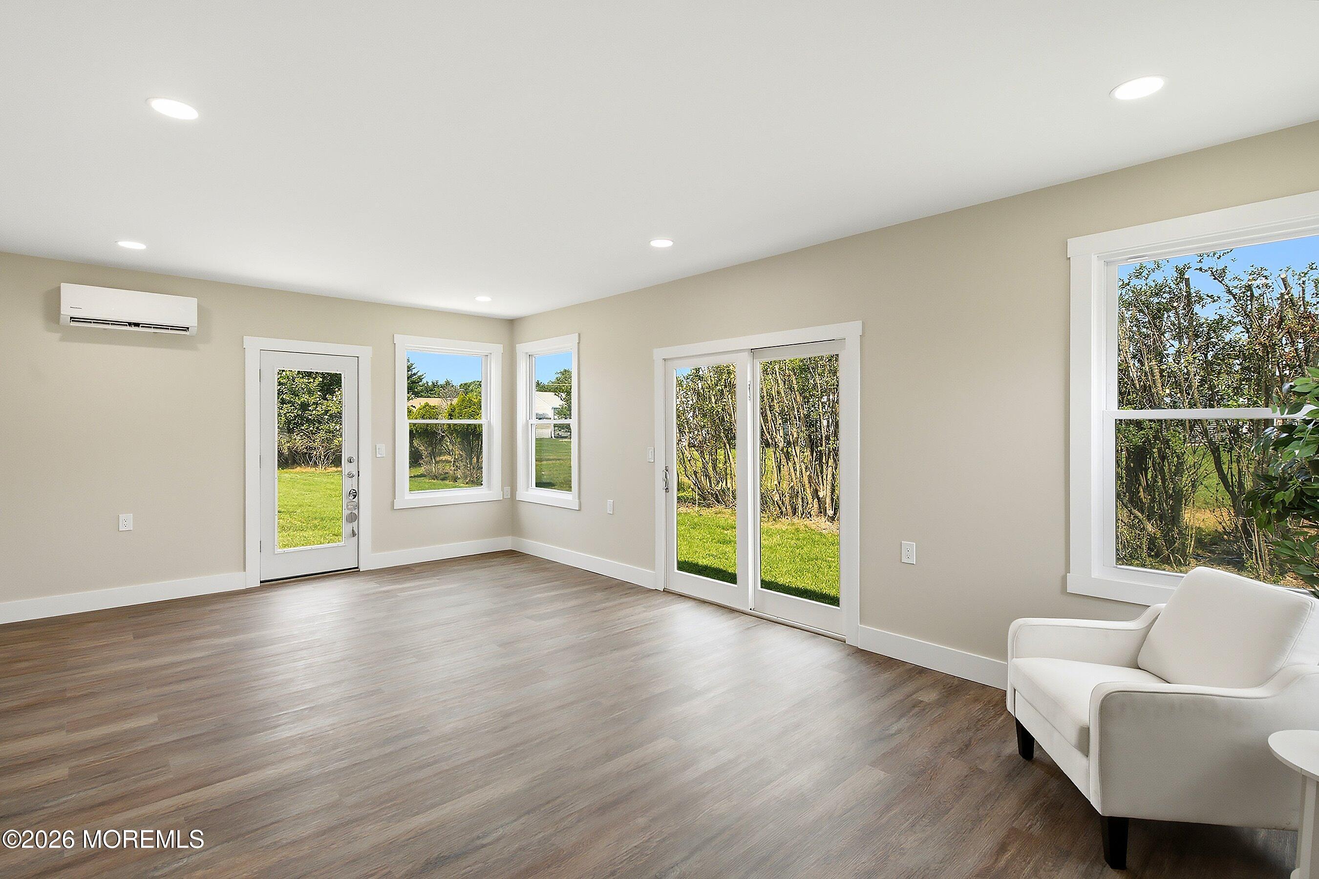 10 Seville Place Toms River NJ 08757