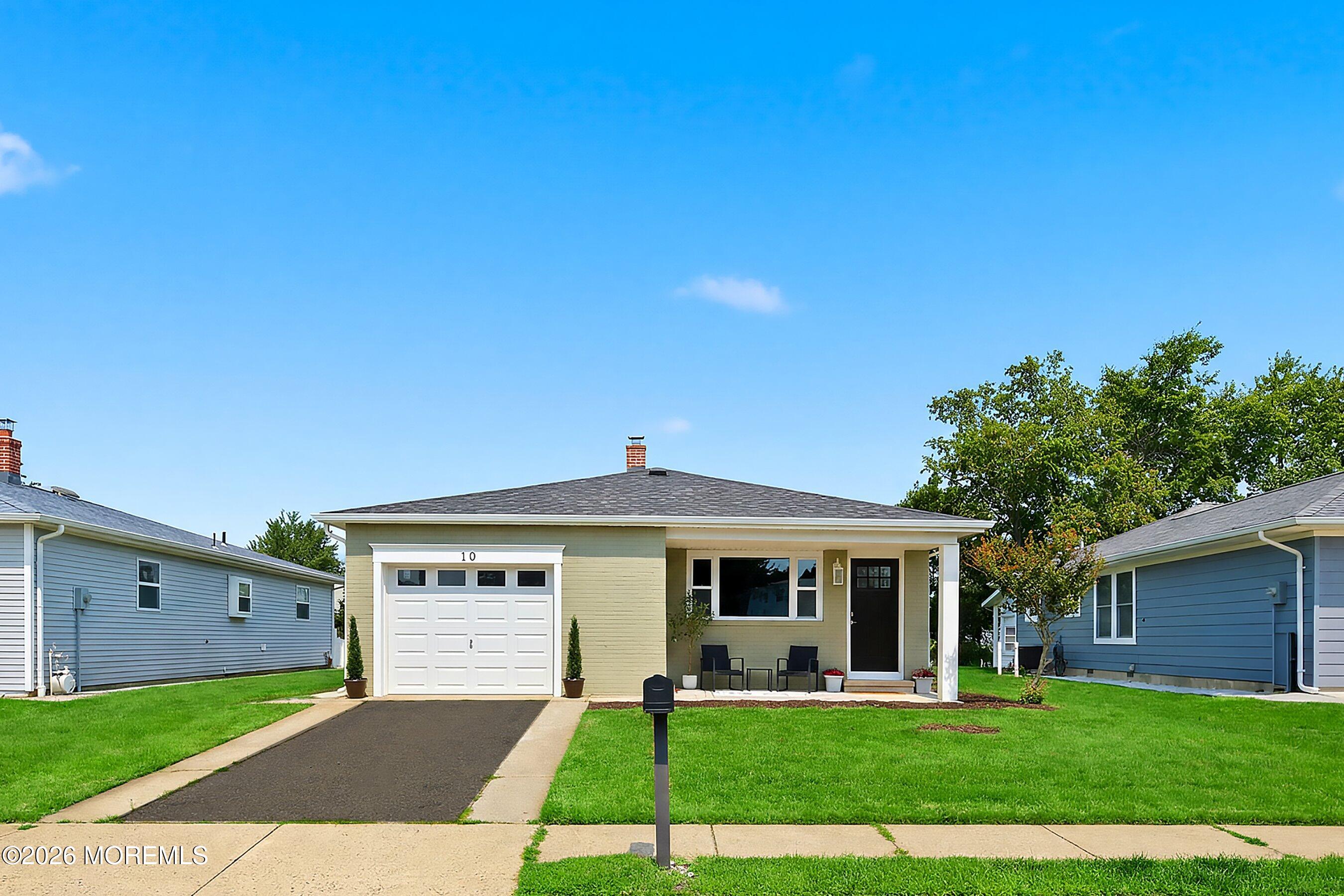 10 Seville Place Toms River NJ 08757