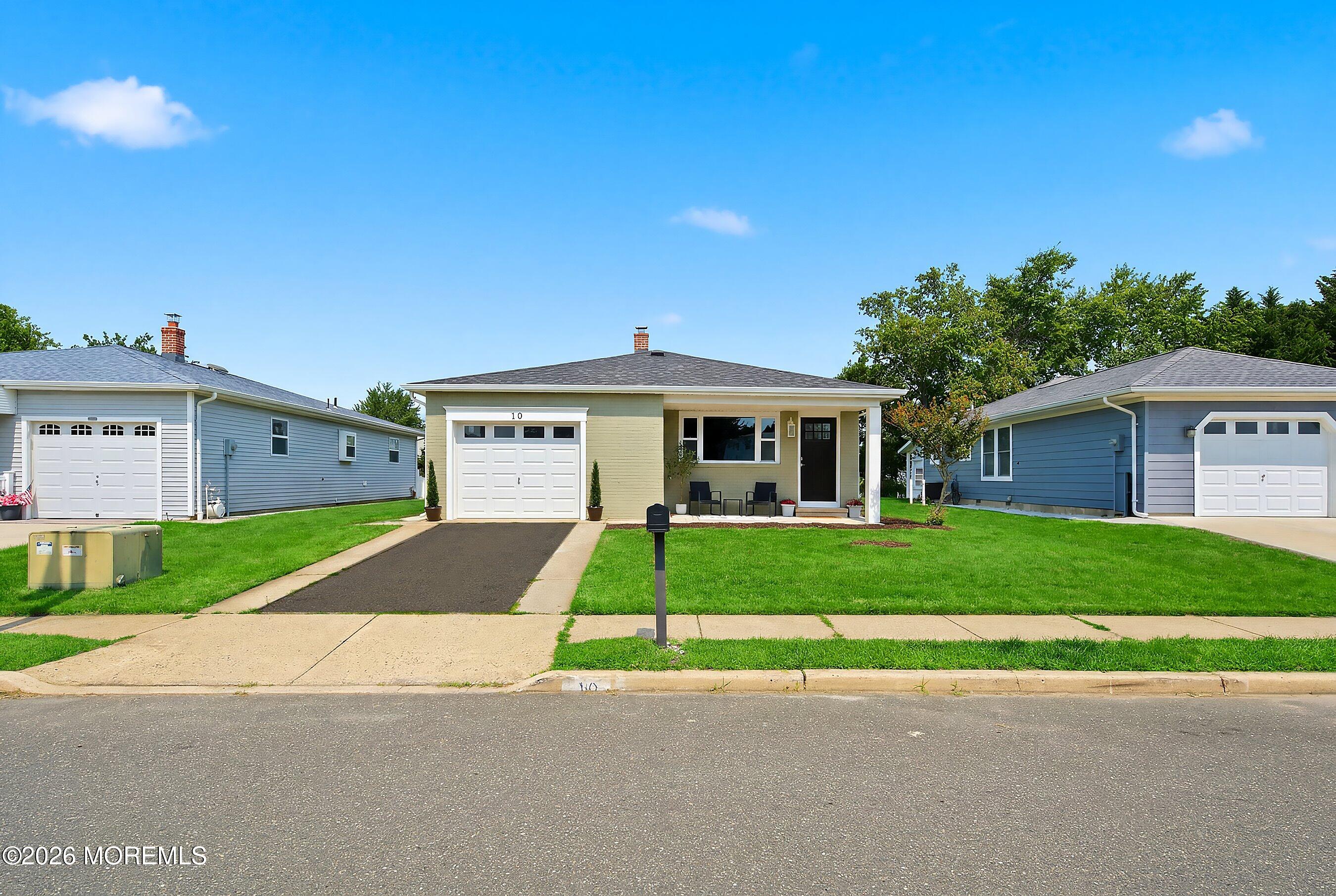 10 Seville Place Toms River NJ 08757