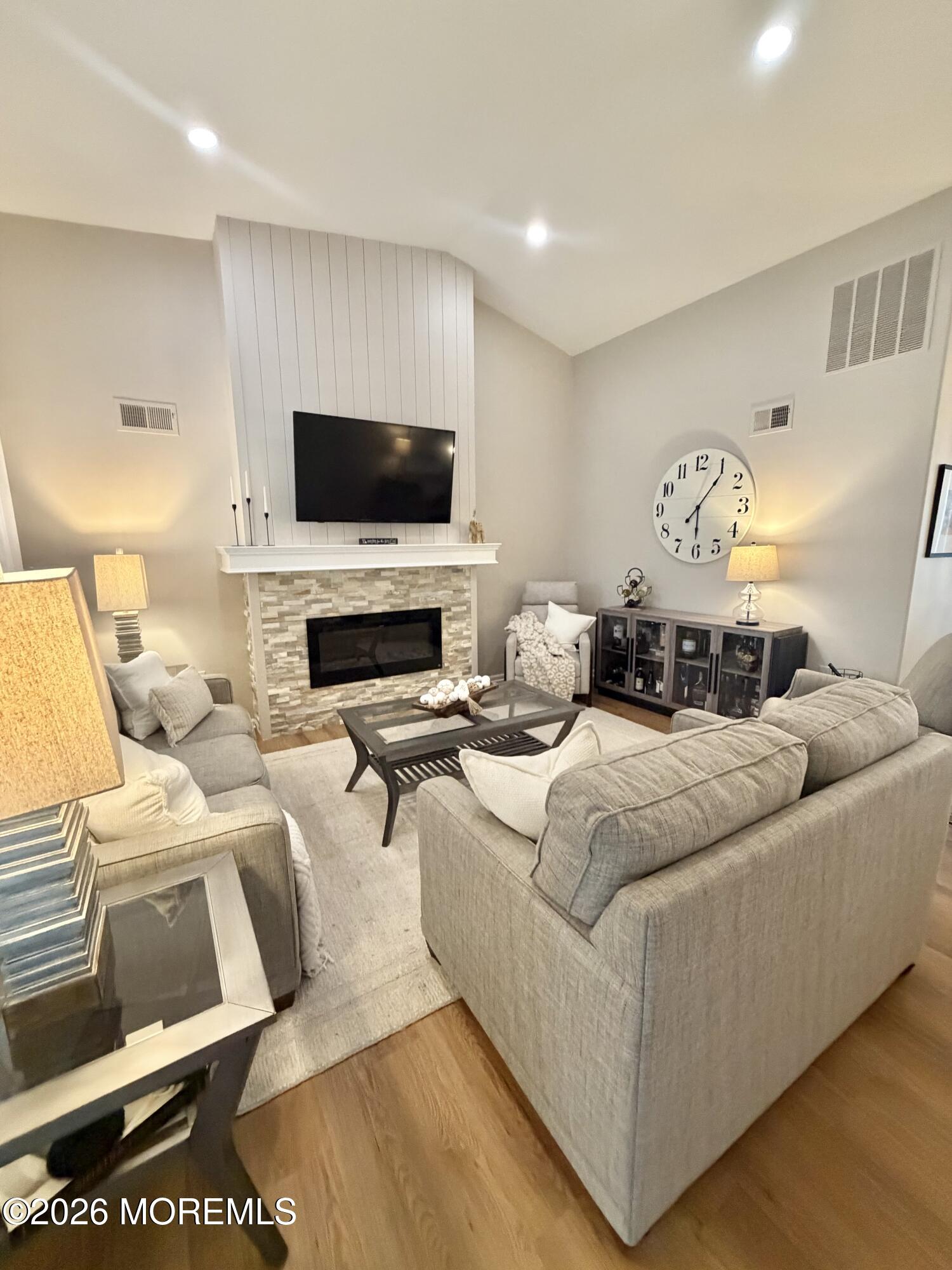1101 Thornbury Lane Manchester NJ 08759