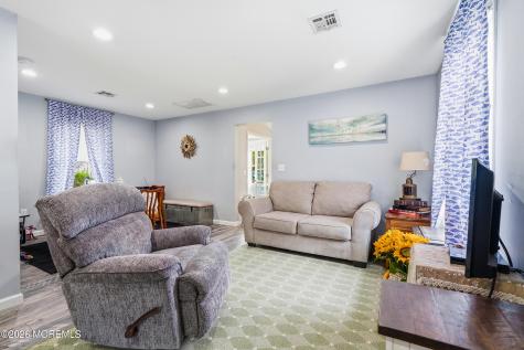 15 W Arverne Avenue Ocean Gate NJ 08740