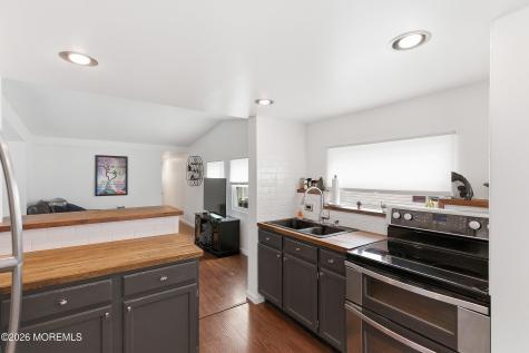 44 Woodchuck Parkway Whiting NJ 08759
